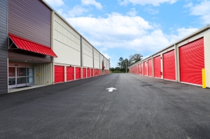 Centro Storage - Photo 9