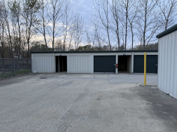 Storage Star - Bondville - Chestnut - Photo 4