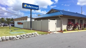 Storage Units at Life Storage - Tampa - West Waters Avenue - 7550 W Waters Ave