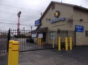 Life Storage - San Antonio - 8025 Culebra Road Picture of Life Storage - San Antonio - 8025 Culebra Road