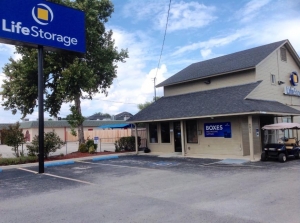 Life Storage - San Antonio - 8025 Culebra Road Picture 0 of Life Storage - San Antonio - 8025 Culebra Road - FindStorageFast.com