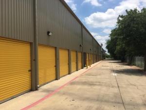 Life Storage - San Antonio - Tezel Road Picture 3 of Life Storage - San Antonio - Tezel Road - FindStorageFast.com