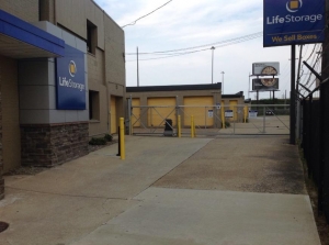 Life Storage - Cleveland - West 130th Street