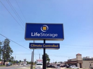 Life Storage - Humble - 5250 FM 1960 Road East Picture of Life Storage - Humble - 5250 FM 1960 Road East