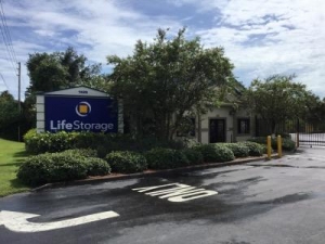 Life Storage - Clearwater - North McMullen Booth Road Picture of Life Storage - Clearwater - North McMullen Booth Road
