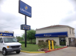 Life Storage - San Antonio - 10260 Marbach Road Picture 0 of Life Storage - San Antonio - 10260 Marbach Road - FindStorageFast.com