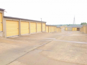 Life Storage - San Antonio - 10260 Marbach Road Picture 5 of Life Storage - San Antonio - 10260 Marbach Road - FindStorageFast.com
