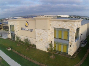 Life Storage - San Marcos - 2216 IH-35 South Picture of Life Storage - San Marcos - 2216 IH-35 South