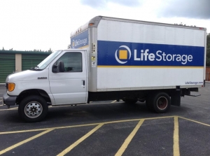 Life Storage - San Antonio - 20202 Blanco Road Picture 7 of Life Storage - San Antonio - 20202 Blanco Road - FindStorageFast.com