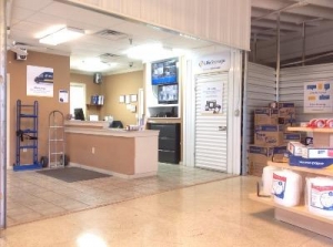 Life Storage - San Antonio - Broadway Street Picture of Life Storage - San Antonio - Broadway Street