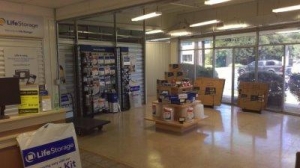 Life Storage - San Antonio - Broadway Street Picture of Life Storage - San Antonio - Broadway Street