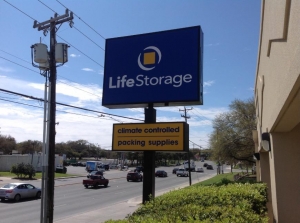 Life Storage - San Antonio - Huebner Road Picture 7 of Life Storage - San Antonio - Huebner Road - FindStorageFast.com
