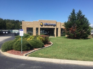Storage Units at Life Storage - Chattanooga - 6103 Lee Highway - 6103 Lee Hwy