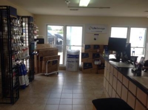 Life Storage - Columbus - Williams Road Picture of Life Storage - Columbus - Williams Road