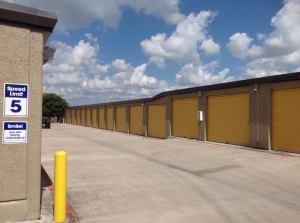 Life Storage - San Antonio - Jackson-Keller Road Picture 4 of Life Storage - San Antonio - Jackson-Keller Road - FindStorageFast.com