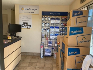 Life Storage - Dallas - South Buckner Boulevard Picture 1 of Life Storage - Dallas - South Buckner Boulevard - FindStorageFast.com