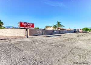CubeSmart Self Storage - Tucson - 975 S Prudence Rd - Photo 2