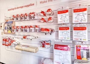 CubeSmart Self Storage - Tucson - 6560 E Tanque Verde Rd