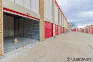 CubeSmart Self Storage - Littleton - 5353 East County Line - Photo 7