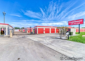 CubeSmart Self Storage - Houston - 7001 Synott Rd - Photo 1