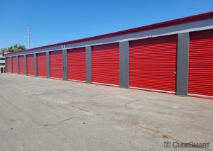 CubeSmart Self Storage - Murray - 5180 Commerce Dr - Photo 3