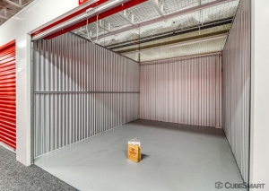 CubeSmart Self Storage - Murray - 5180 Commerce Dr - Photo 6