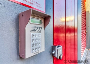 CubeSmart Self Storage - Long Beach - Photo 3