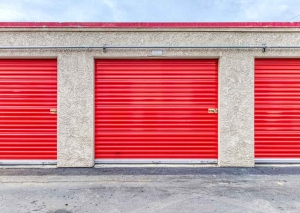CubeSmart Self Storage - Santa Ana - Photo 4