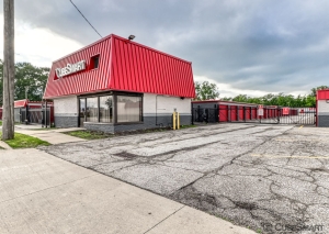 CubeSmart Self Storage - Warrensville Heights - Photo 9
