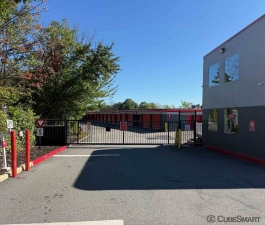 CubeSmart Self Storage - East Hanover - Photo 8