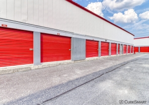 CubeSmart Self Storage - Linden - 1951 E Linden Ave - Photo 6