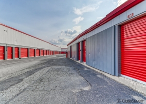 CubeSmart Self Storage - Linden - 1951 E Linden Ave - Photo 7