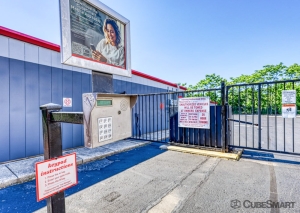 CubeSmart Self Storage - Cranford - Photo 5
