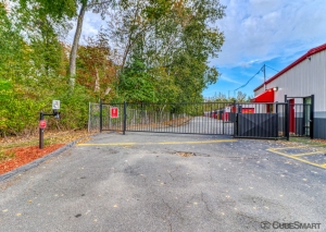 CubeSmart Self Storage - Bloomfield - 522 Cottage Grove Rd - Photo 2