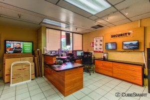 CubeSmart Self Storage - Tucson - 3265 E Speedway Blvd - Photo 3