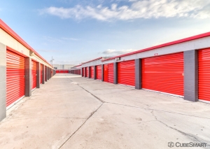 CubeSmart Self Storage - San Bernardino - 950 North Tippecanoe Ave - Photo 5