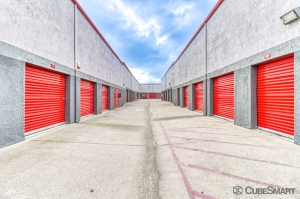 CubeSmart Self Storage - San Bernardino - 802 W 40th St - Photo 3
