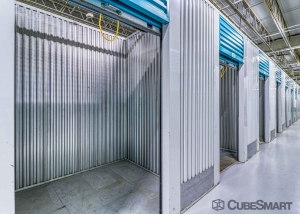 CubeSmart Self Storage - Fort Myers - 3333 Cleveland Ave - Photo 6