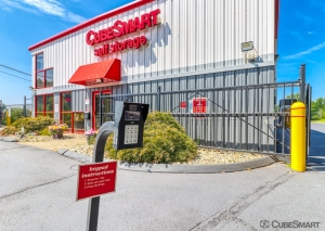 CubeSmart Self Storage - Manchester - 255 Center Street - Photo 9