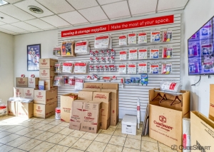 CubeSmart Self Storage - Bellwood - Photo 9
