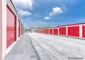 CubeSmart Self Storage - Baltimore - 8432 Pulaski Hwy - Photo 8