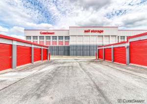 CubeSmart Self Storage - Camp Springs - Photo 7