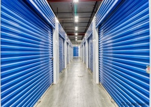 CubeSmart Self Storage - Camp Springs - Photo 4