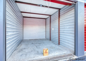 CubeSmart Self Storage - Bradenton - 6915 Manatee Ave West - Photo 9
