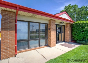 CubeSmart Self Storage - Elk Grove Village - Photo 6