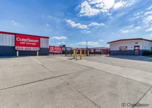 CubeSmart Self Storage - Joliet - 2114 Oak Leaf Street - Photo 1