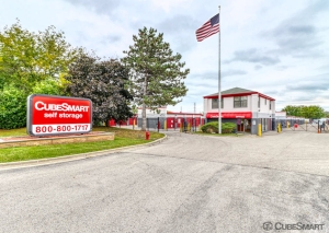 CubeSmart Self Storage - Mundelein - Photo 3