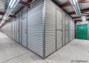 CubeSmart Self Storage - Woodridge