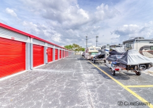 CubeSmart Self Storage - Bradenton - 6512 14th Street West - Photo 5