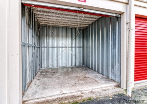 CubeSmart Self Storage - Bristol - Photo 6